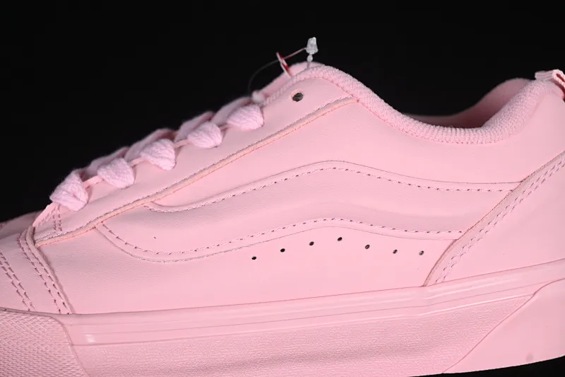 All categories Vans Vans series Vans Low Vans low-top Vans Knu Skool Vans low-top retro casual fat bread shoes VN0009QCWBL